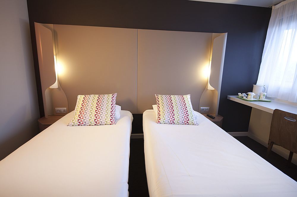 Hotel Campanile Clermont-Ferrand ~ Aubière Esterno foto